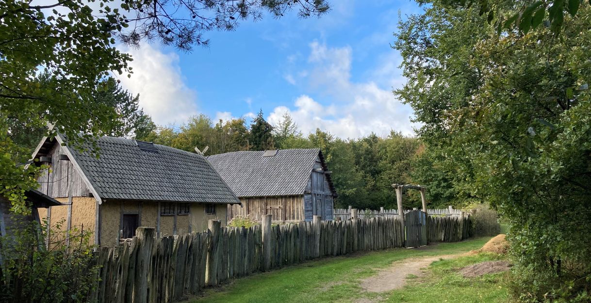 Ein Teil der historischen Ausstellung Valsgaard ist von außen zu sehen
